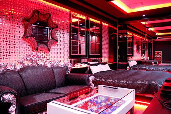 A到z 阿苏米诺情趣酒店（仅限成人） 安昙野市 外观 照片